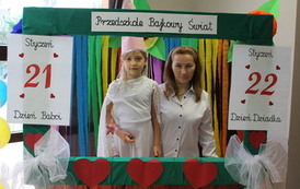 PRZEDSTAWIENIE DLA BABCI I DZIADKA 17