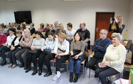 PRZEDSTAWIENIE DLA BABCI I DZIADKA 49
