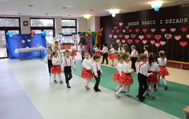 DZIEŃ BABCI I DZIADKA w "Krainie Gumisi&oacute;w" 50