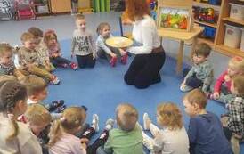 WSP&Oacute;ŁPRACA Z BIBLIOTEKĄ 4
