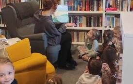 Z wizytą w bibliotece 7