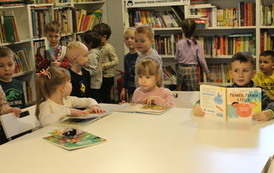 WIZYTA W BIBLIOTECE PUBLICZNEJ 7