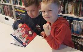 "Kraina Małych Czarodziej&oacute;w" z wizytą w Bibliotece 2