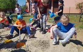 Atrakcje na placu zabaw 13