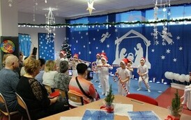 Koncert Kolęd i Pastorałek w "Krainie Podr&oacute;żnik&oacute;w" 60