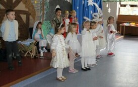 DZIEŃ BABCI I DZIADKA w "Krainie Elf&oacute;w" 10