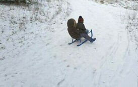 Zimowe zabawy na śniegu 2