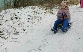 Zimowe zabawy na śniegu 18