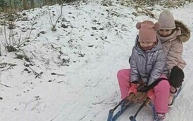 Zimowe zabawy na śniegu 20