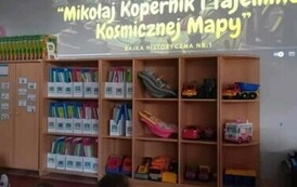 W układzie słonecznym 22