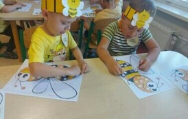ŚWIATOWY DZIEŃ PSZCZ&Oacute;Ł 7