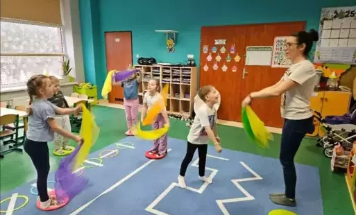 Zdjęcie do Zajęcia ruchowe z elementami matematyki