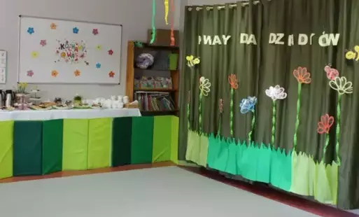 Zdjęcie do Wiosenne przedstawienie