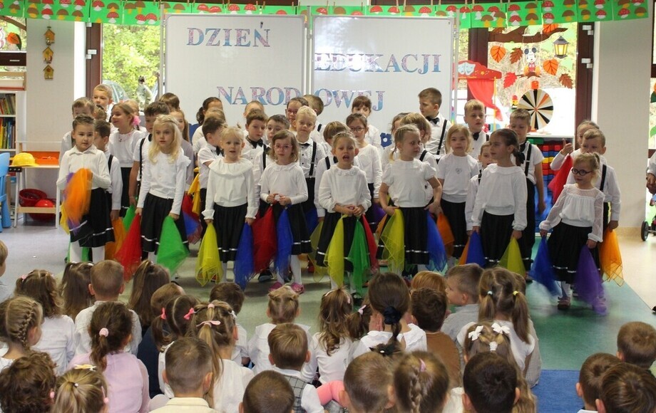 Obchody Dnia Edukacji Narodowej w Przedszkolu nr 1 „Bajkowy Świat”